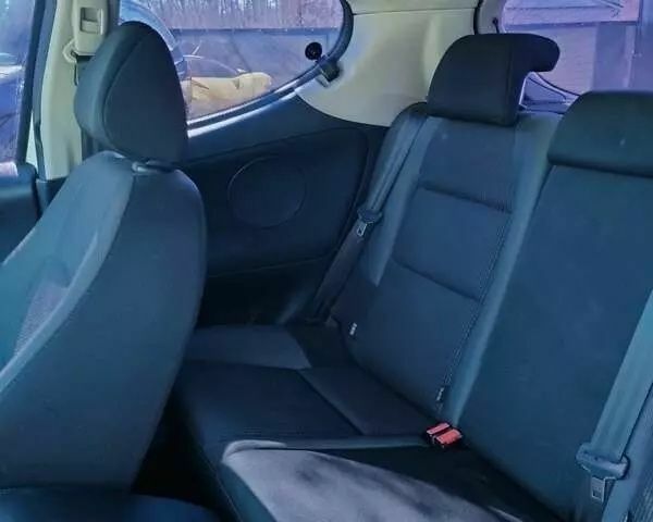 Белый Пежо 207, объемом двигателя 1.4 л и пробегом 300 тыс. км за 4500 $, фото 18 на Automoto.ua