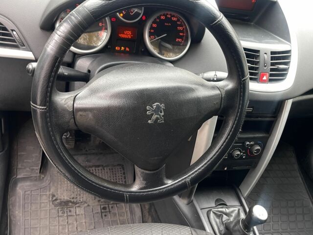 Пежо 207 2012 у Обухове на Automoto.ua Білий Пежо 207, об'ємом двигуна 1.4 л та пробігом 498 тис. км за 2500 $, фото 3 на Automoto.ua