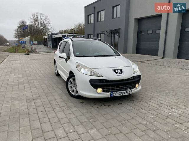 Белый Пежо 207, объемом двигателя 1.56 л и пробегом 227 тыс. км за 5350 $, фото 2 на Automoto.ua