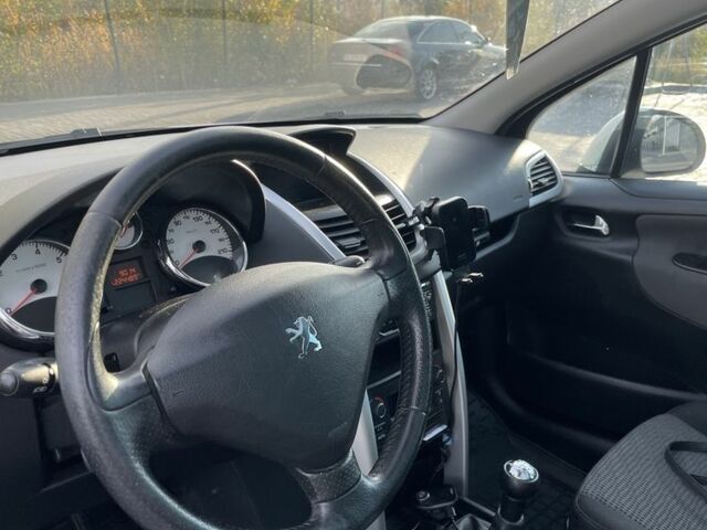 Пежо 207 2010 в Днепре (Днепропетровске) на Automoto.ua Белый Пежо 207, объемом двигателя 1.6 л и пробегом 224 тыс. км за 5000 $, фото 14 на Automoto.ua