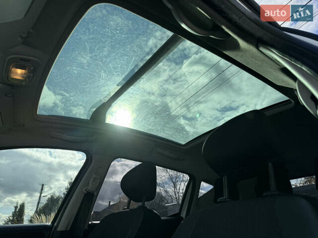 Пежо 207 2011 в Тернополе на Automoto.ua Белый Пежо 207, объемом двигателя 1.56 л и пробегом 204 тыс. км за 5200 $, фото 14 на Automoto.ua