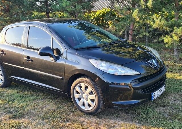 Черный Пежо 207, объемом двигателя 1.4 л и пробегом 153 тыс. км за 4200 $, фото 14 на Automoto.ua
