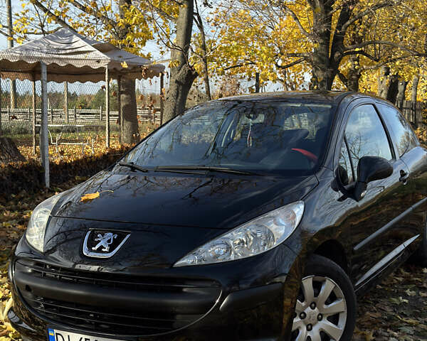 Пежо 207 2006 в Киеве на Automoto.ua Черный Пежо 207, объемом двигателя 1.4 л и пробегом 208 тыс. км за 3900 $, фото 1 на Automoto.ua