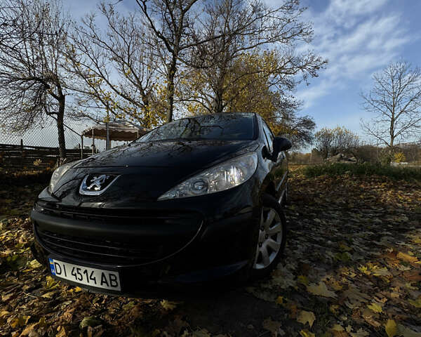 Пежо 207 2006 в Киеве на Automoto.ua Черный Пежо 207, объемом двигателя 1.4 л и пробегом 208 тыс. км за 3900 $, фото 8 на Automoto.ua
