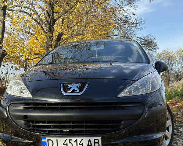 Пежо 207 2006 в Киеве на Automoto.ua Черный Пежо 207, объемом двигателя 1.4 л и пробегом 208 тыс. км за 3900 $, фото 12 на Automoto.ua