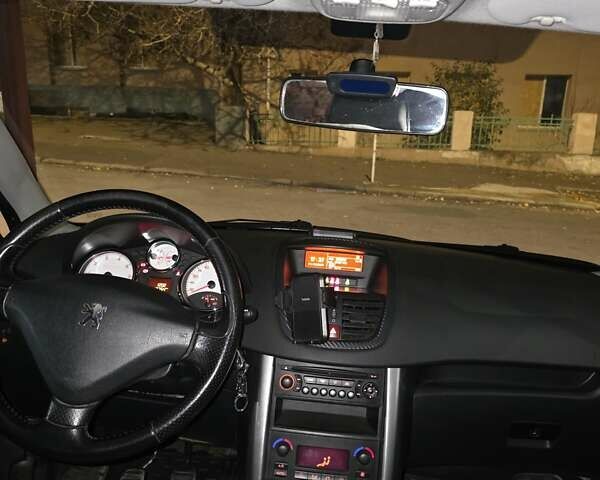Чорний Пежо 207, об'ємом двигуна 1.4 л та пробігом 144 тис. км за 4000 $, фото 20 на Automoto.ua