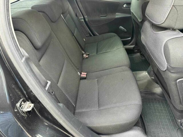 Черный Пежо 207, объемом двигателя 1.4 л и пробегом 111 тыс. км за 3490 $, фото 14 на Automoto.ua