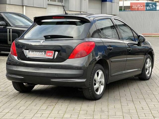 Черный Пежо 207, объемом двигателя 1.4 л и пробегом 111 тыс. км за 3490 $, фото 5 на Automoto.ua