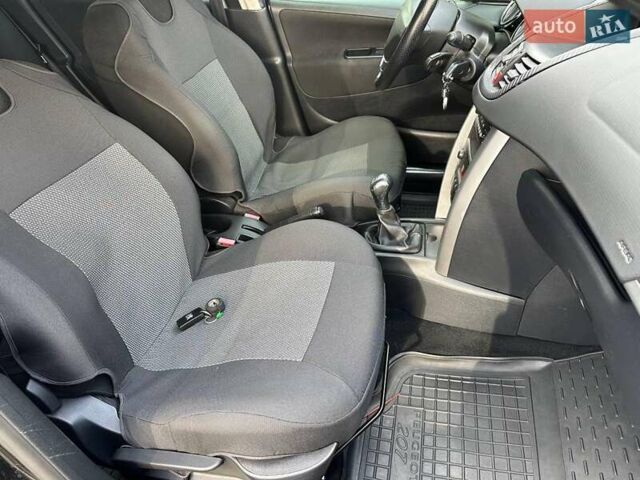 Черный Пежо 207, объемом двигателя 1.4 л и пробегом 111 тыс. км за 3490 $, фото 16 на Automoto.ua