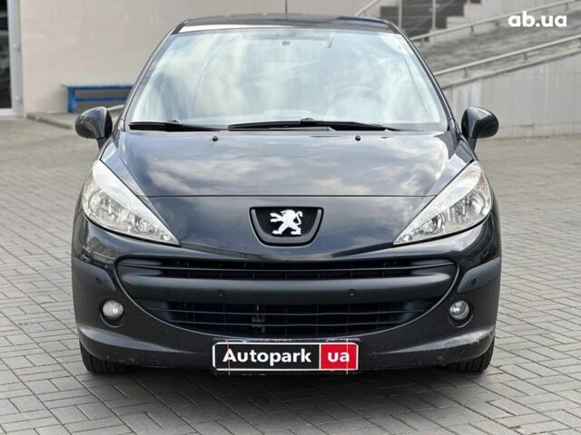 Чорний Пежо 207, об'ємом двигуна 1.4 л та пробігом 143 тис. км за 3490 $, фото 1 на Automoto.ua