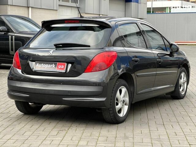 Чорний Пежо 207, об'ємом двигуна 1.4 л та пробігом 143 тис. км за 3490 $, фото 5 на Automoto.ua