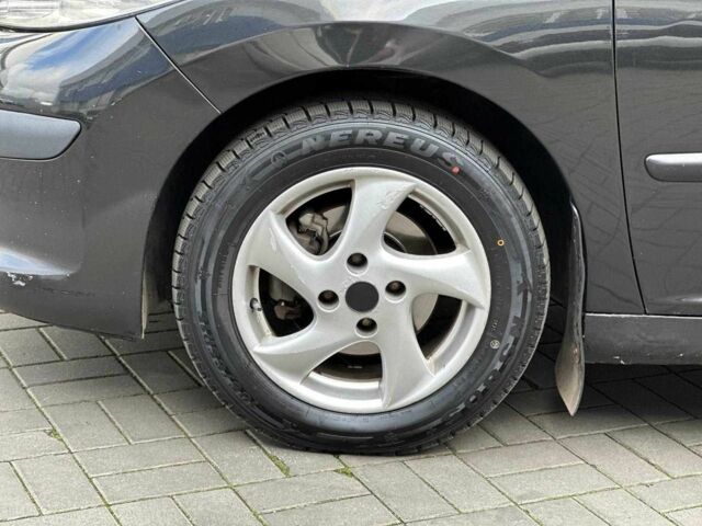 Черный Пежо 207, объемом двигателя 1.4 л и пробегом 111 тыс. км за 3490 $, фото 10 на Automoto.ua