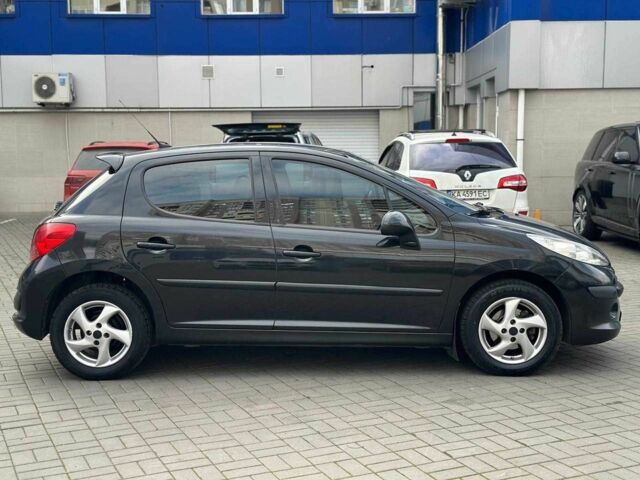 Черный Пежо 207, объемом двигателя 1.4 л и пробегом 111 тыс. км за 3490 $, фото 4 на Automoto.ua