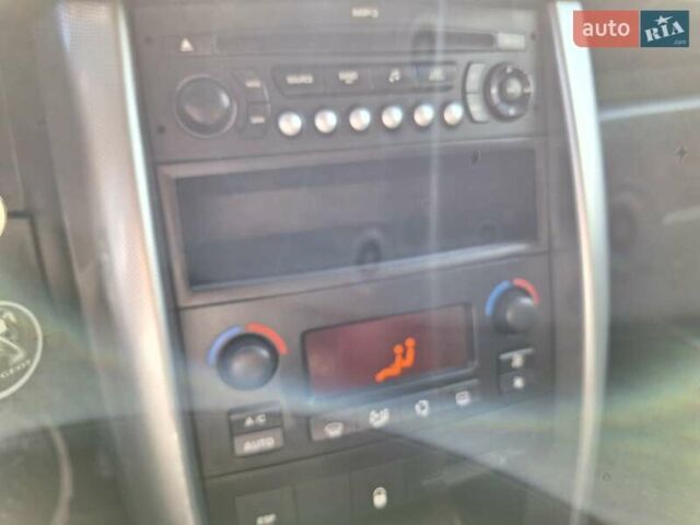 Черный Пежо 207, объемом двигателя 1.6 л и пробегом 149 тыс. км за 3300 $, фото 23 на Automoto.ua