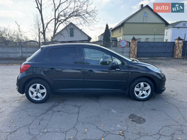 Чорний Пежо 207, об'ємом двигуна 1.4 л та пробігом 275 тис. км за 5500 $, фото 2 на Automoto.ua