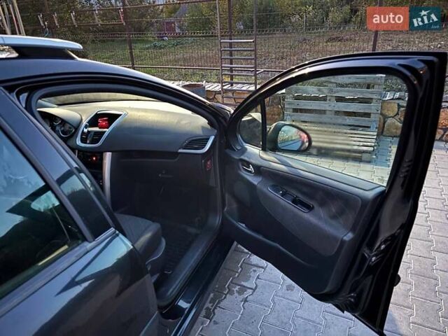Чорний Пежо 207, об'ємом двигуна 1.6 л та пробігом 197 тис. км за 4450 $, фото 5 на Automoto.ua