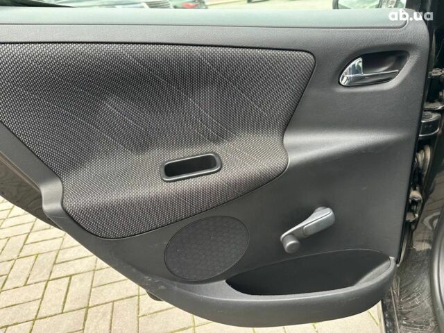 Черный Пежо 207, объемом двигателя 1.6 л и пробегом 263 тыс. км за 5390 $, фото 12 на Automoto.ua