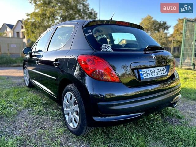 Черный Пежо 207, объемом двигателя 1.6 л и пробегом 260 тыс. км за 4950 $, фото 4 на Automoto.ua