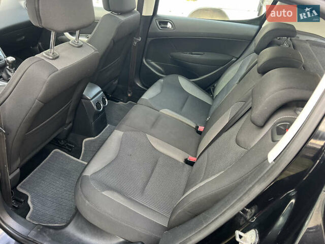 Черный Пежо 207, объемом двигателя 1.6 л и пробегом 135 тыс. км за 5600 $, фото 21 на Automoto.ua