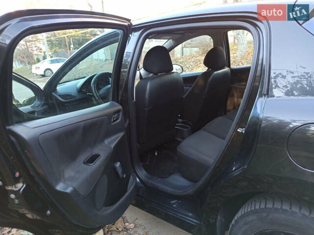 Пежо 207 2009 в Балте на Automoto.ua Черный Пежо 207, объемом двигателя 1.36 л и пробегом 270 тыс. км за 3950 $, фото 8 на Automoto.ua