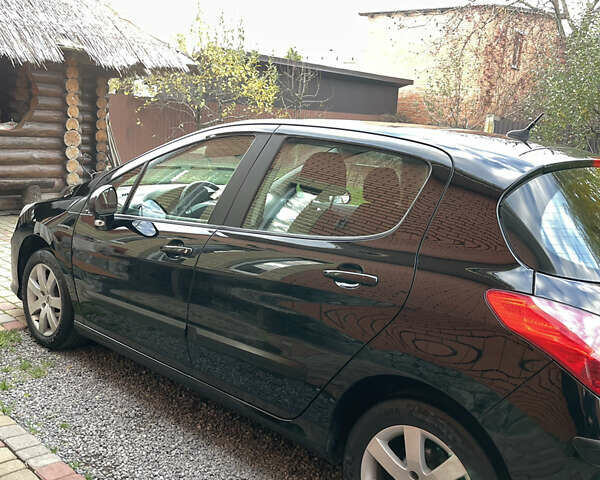 Черный Пежо 207, объемом двигателя 1.6 л и пробегом 135 тыс. км за 5600 $, фото 9 на Automoto.ua