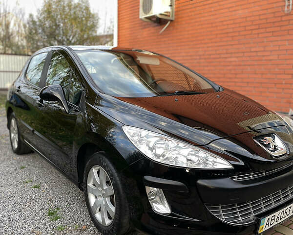 Черный Пежо 207, объемом двигателя 1.6 л и пробегом 135 тыс. км за 5600 $, фото 5 на Automoto.ua