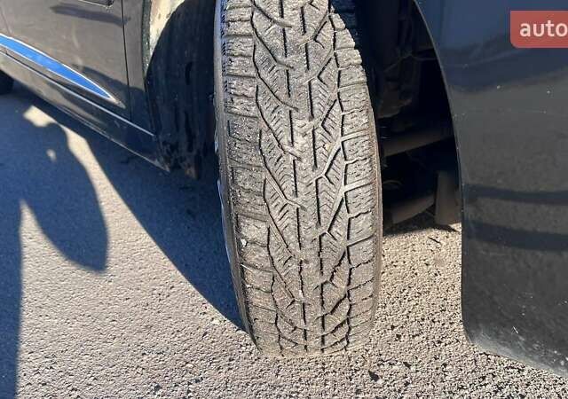 Черный Пежо 207, объемом двигателя 1.36 л и пробегом 145 тыс. км за 4900 $, фото 7 на Automoto.ua