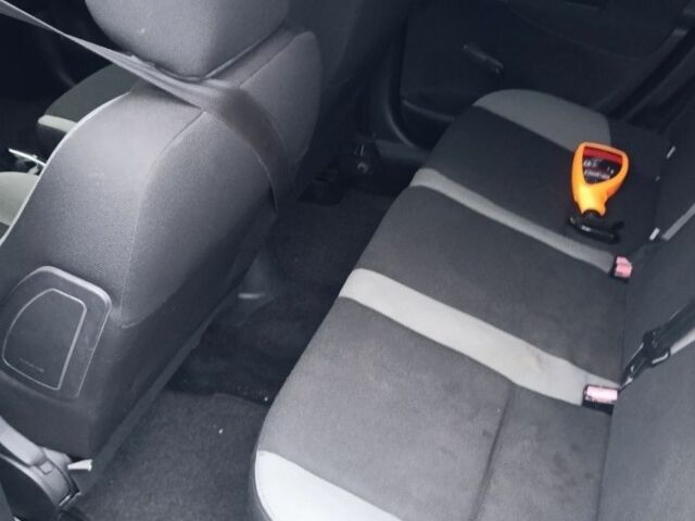 Черный Пежо 207, объемом двигателя 1.4 л и пробегом 199 тыс. км за 4150 $, фото 4 на Automoto.ua