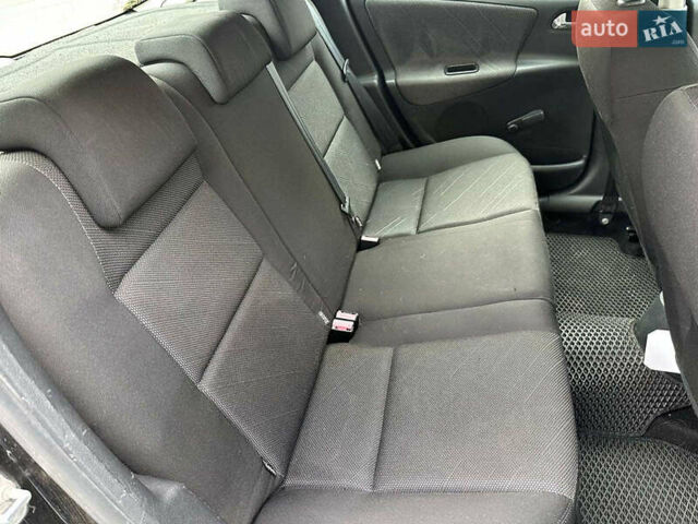 Черный Пежо 207, объемом двигателя 1.6 л и пробегом 263 тыс. км за 5390 $, фото 14 на Automoto.ua