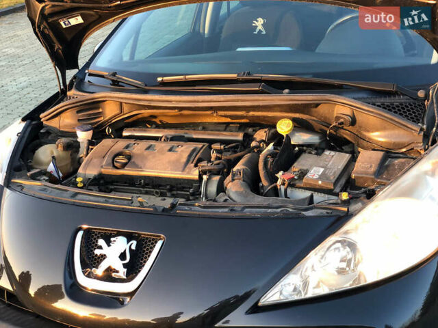 Черный Пежо 207, объемом двигателя 1.6 л и пробегом 184 тыс. км за 4500 $, фото 12 на Automoto.ua