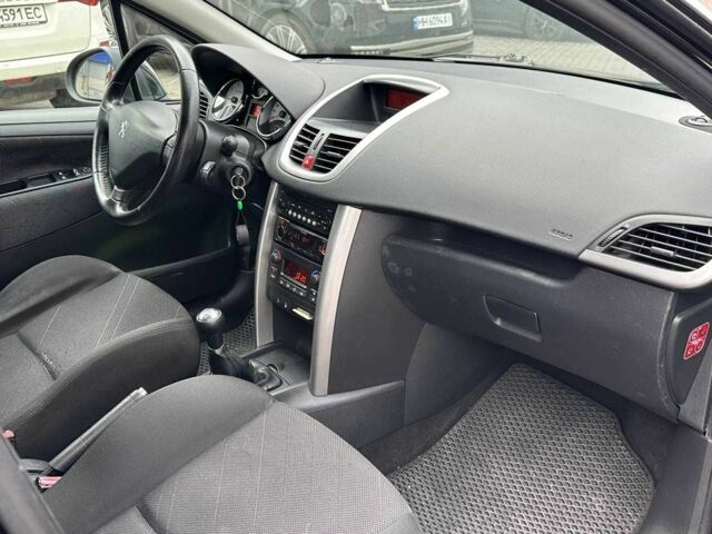 Черный Пежо 207, объемом двигателя 1.6 л и пробегом 263 тыс. км за 5390 $, фото 15 на Automoto.ua