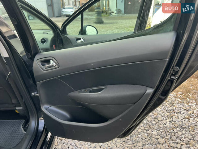 Черный Пежо 207, объемом двигателя 1.6 л и пробегом 135 тыс. км за 5600 $, фото 17 на Automoto.ua
