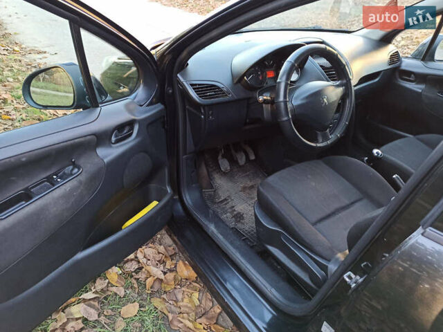 Пежо 207 2009 в Балте на Automoto.ua Черный Пежо 207, объемом двигателя 1.36 л и пробегом 270 тыс. км за 3950 $, фото 11 на Automoto.ua