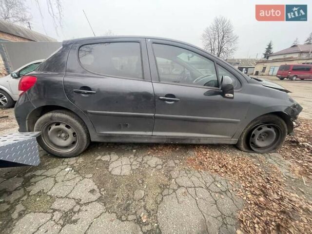 Чорний Пежо 207, об'ємом двигуна 1.36 л та пробігом 130 тис. км за 1699 $, фото 4 на Automoto.ua