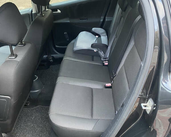 Пежо 207 2010 в Чернигове на Automoto.ua Черный Пежо 207, объемом двигателя 1.6 л и пробегом 198 тыс. км за 4300 $, фото 12 на Automoto.ua