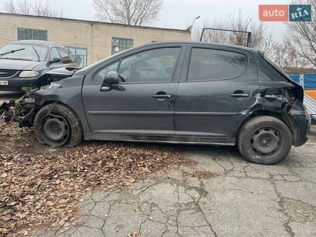 Чорний Пежо 207, об'ємом двигуна 1.36 л та пробігом 130 тис. км за 1699 $, фото 1 на Automoto.ua