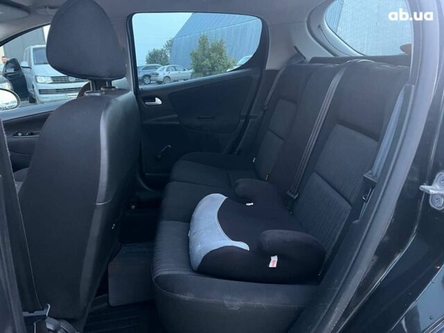 Чорний Пежо 207, об'ємом двигуна 1.4 л та пробігом 145 тис. км за 6090 $, фото 29 на Automoto.ua