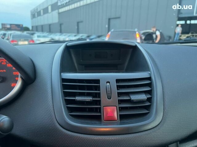 Чорний Пежо 207, об'ємом двигуна 1.4 л та пробігом 145 тис. км за 6090 $, фото 20 на Automoto.ua