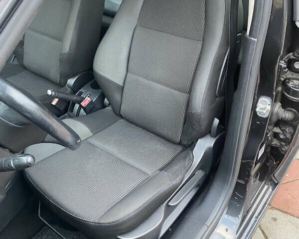 Пежо 207 2010 в Чернигове на Automoto.ua Черный Пежо 207, объемом двигателя 1.6 л и пробегом 198 тыс. км за 4300 $, фото 10 на Automoto.ua