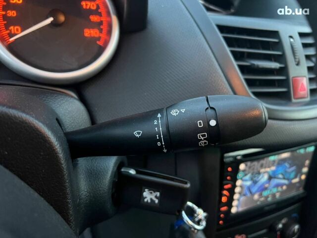 Чорний Пежо 207, об'ємом двигуна 1.4 л та пробігом 145 тис. км за 6090 $, фото 27 на Automoto.ua