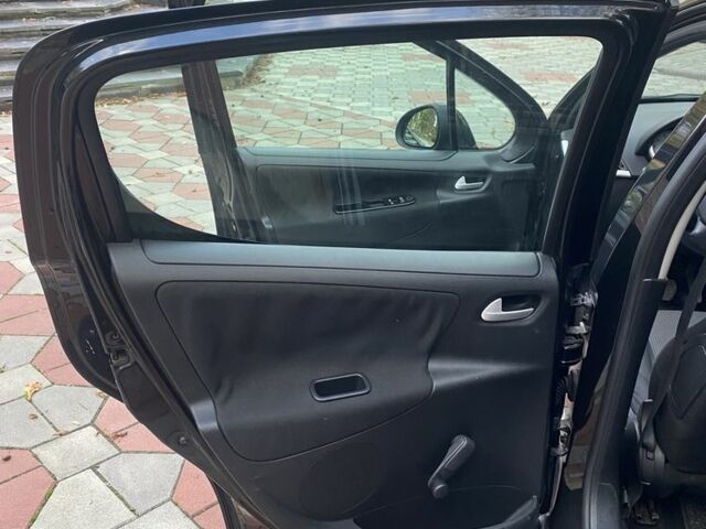 Пежо 207 2010 в Нежине на Automoto.ua Черный Пежо 207, объемом двигателя 1.6 л и пробегом 198 тыс. км за 4300 $, фото 14 на Automoto.ua