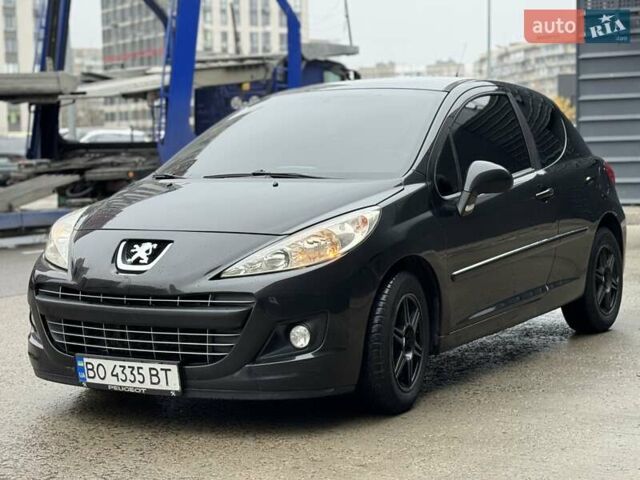 Черный Пежо 207, объемом двигателя 1.56 л и пробегом 280 тыс. км за 3950 $, фото 4 на Automoto.ua