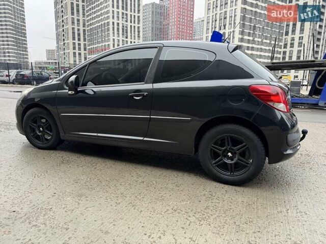 Черный Пежо 207, объемом двигателя 1.56 л и пробегом 280 тыс. км за 3950 $, фото 10 на Automoto.ua