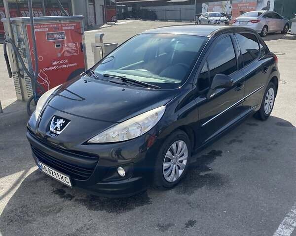 Чорний Пежо 207, об'ємом двигуна 1.36 л та пробігом 192 тис. км за 5500 $, фото 11 на Automoto.ua