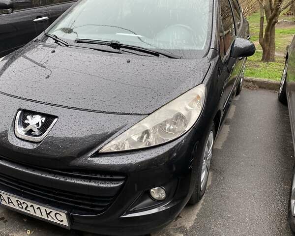 Чорний Пежо 207, об'ємом двигуна 1.36 л та пробігом 192 тис. км за 5500 $, фото 8 на Automoto.ua