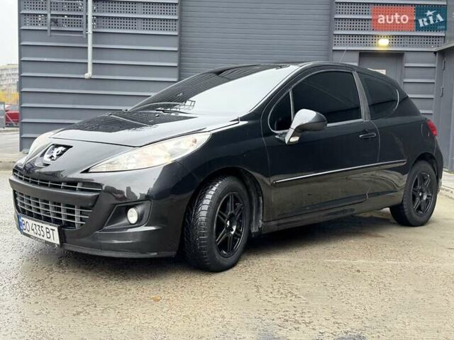 Черный Пежо 207, объемом двигателя 1.56 л и пробегом 280 тыс. км за 3950 $, фото 3 на Automoto.ua