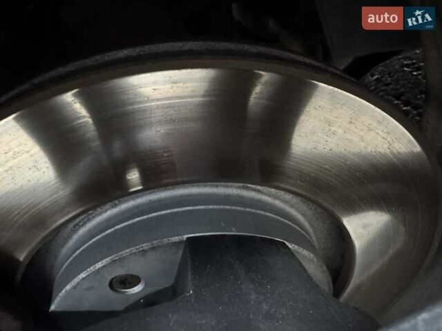 Черный Пежо 207, объемом двигателя 1.56 л и пробегом 280 тыс. км за 3950 $, фото 37 на Automoto.ua