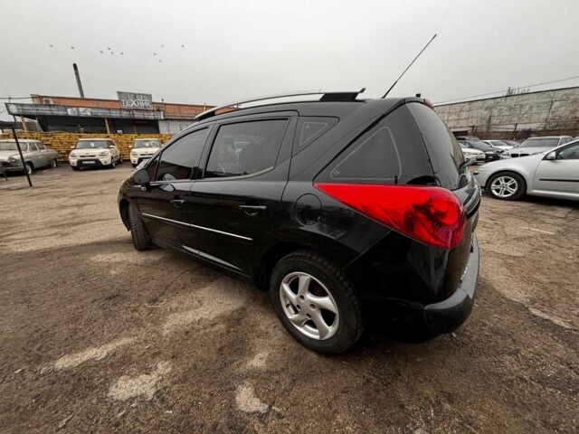 Чорний Пежо 207, об'ємом двигуна 1.4 л та пробігом 180 тис. км за 4990 $, фото 2 на Automoto.ua