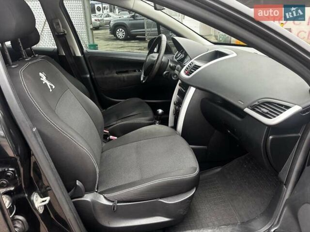 Черный Пежо 207, объемом двигателя 1.4 л и пробегом 180 тыс. км за 4990 $, фото 16 на Automoto.ua