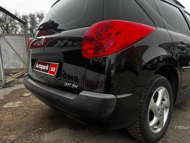 Чорний Пежо 207, об'ємом двигуна 1.4 л та пробігом 180 тис. км за 4990 $, фото 11 на Automoto.ua